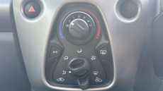 Toyota Aygo 1.0 VVT-i X-Play 5dr Petrol Hatchback